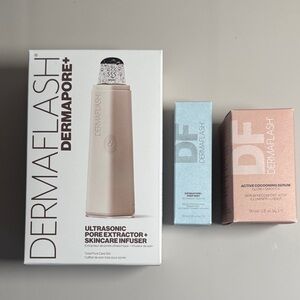 DERMAFLASH DERMAPORE ULTRASONIC PORE EXTRACTOR + SKINCARE INFUSER (new in box)